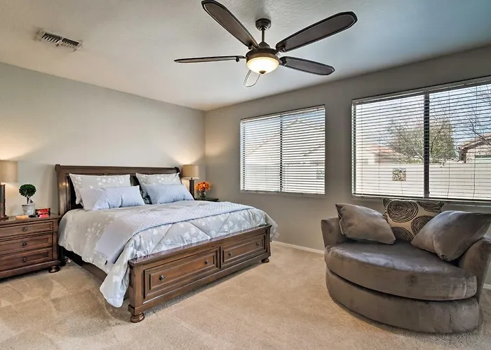 Group Fun In Glendale! Getaway W/ Private Pool Holiday home *