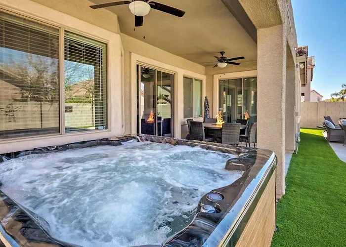Group Fun In Glendale! Getaway W/ Private Pool Holiday home Glendale