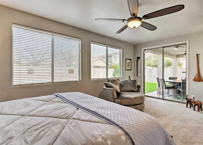 Group Fun In Glendale! Getaway W/ Private Pool Holiday home Glendale